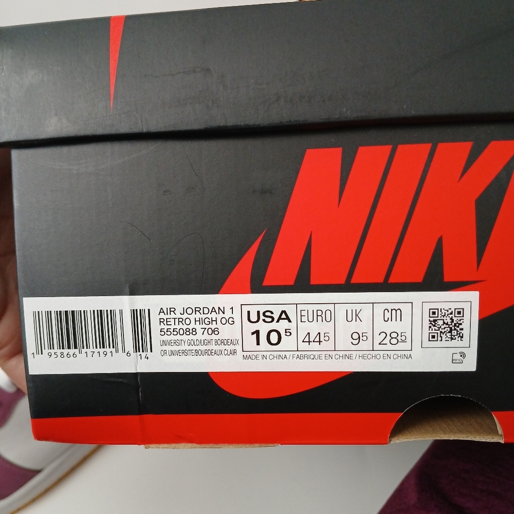 Nike Air Jordan 1 Retro High Og Purple and Yellow Sneakers Men's Size 10.5 - Picture 15 of 16